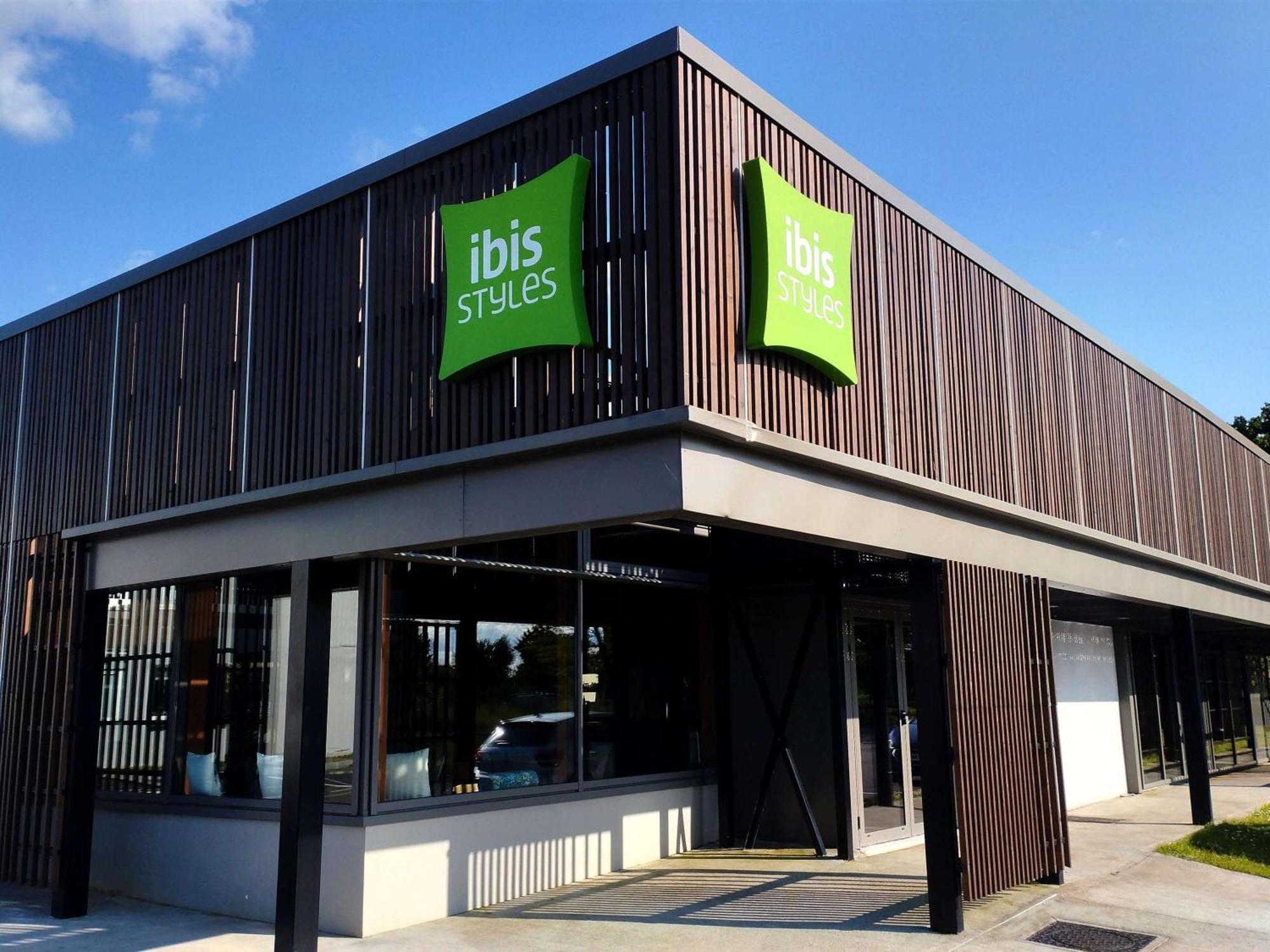Hotel Ibis Styles Rouen Parc Expos Zenith Saint-Étienne-du-Rouvray Exterior foto